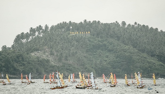 Ajang Sail Nias (foto: dok. kementerian pariwisata ri)