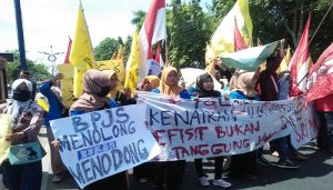 Mahasiswa Sampang Menolak Kenaikan Iuran BPJS Kesehatan