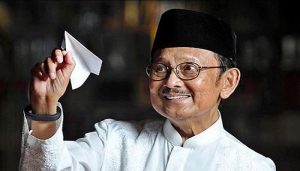 Habibie: Antara Indonesia dan Ilona