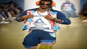 Gak Nyangka, Karung Beras dan Karung Terigu Bekas Bisa Jadi Style yang Elegan