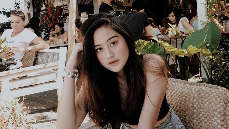 Nyaris! Gara-gara Pakai Softlens Salsabila Adriani Hampir But, (Foto: Insetlive)