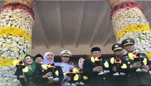 Hari Jadi Jatim ke-74, Gubernur Khofifah Pimpin Upacara dan Ini Pesannya
