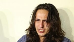 Aktor Dylan Carr Kecelakaan, Hantam Truk Hingga Pendarahan Otak