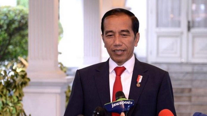 Presiden Menerbitkan Grasi, Ray Rangkuti; Presiden Jokowi Tidak Komitmen Dalam Membasmi Orang Korupsi, (Foto: DetikNews)