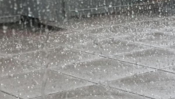 Hujan Es di Sleman (foto: tribun jogja)