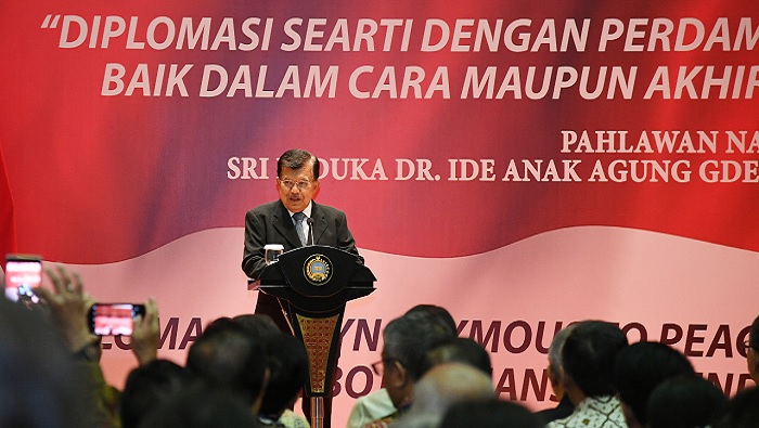 JK Dapat Penghargaan (foto: menlu)