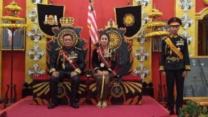 Raja Sejagat, Dari Dieng Ke Pasal Penipuan