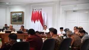 Menko PMK Hadiri Ratas PON XX Papua