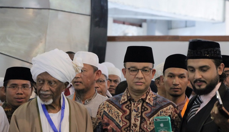 Isu Video Gubernur DKI Mengikuti Pengajian Adalah Hoax, Ini Penjelasanya, (Foto: Istimewa)