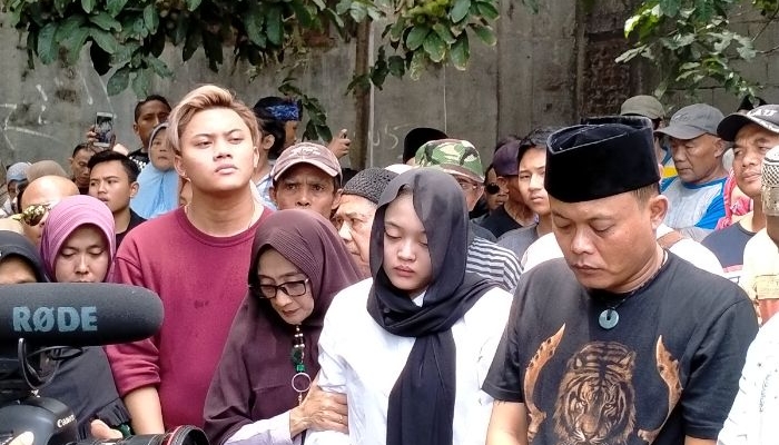 Rizky Febian Ungkap Penyebab Ibunya Meninggal