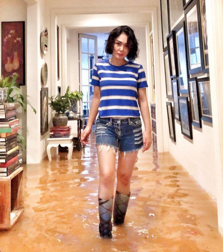 Tragis! 5 Rumah Artis Berikut Ini Terkena Banjir Jakarta, (Foto: Istimewa)