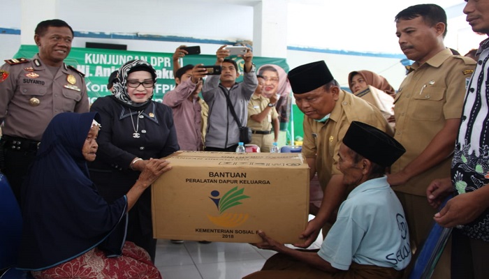 Kades Sumberbendo; Saya Bangga ke Ibu Anisah Syakur