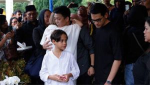 Pelukan Ariel Noah Memberi Energi Positif Bagi BCL