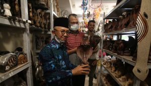 Kerajinan Tangan Indonesia Warnai Pasar Mesir