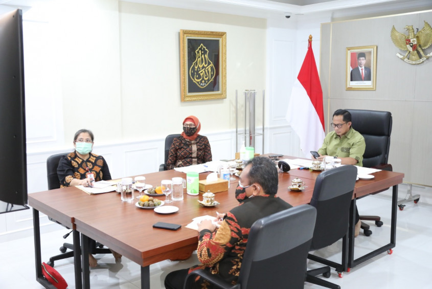 Mendagri; Orang Tua Punya Peran Prokes Anak