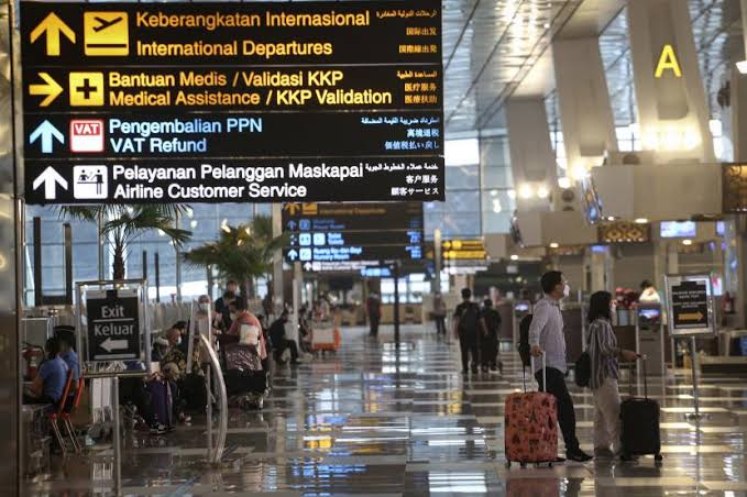 Larang Warganya Mudik, WNA Diizinkan Masuk; Banyak Paradoks Di Negeri Ini