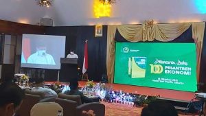 Louncing Buku “100 Pesantren Ekonomi”, Menag Minta Pesantren Harus Berinovasi