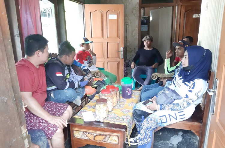 Bentuk Kepedulian Masyarakat Terhadap Pahlwan Pak Hanif, (Foto: pilihanrakyat.id)