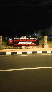 Masyarakat Jogja Di Hebohkan Dengan Spanduk Radikalisme
