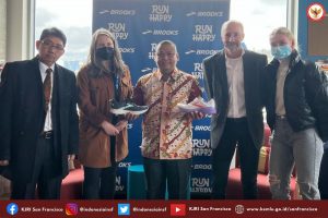 Brooks Running Siap Tingkatkan Produksi Sepatu Di Indonesia