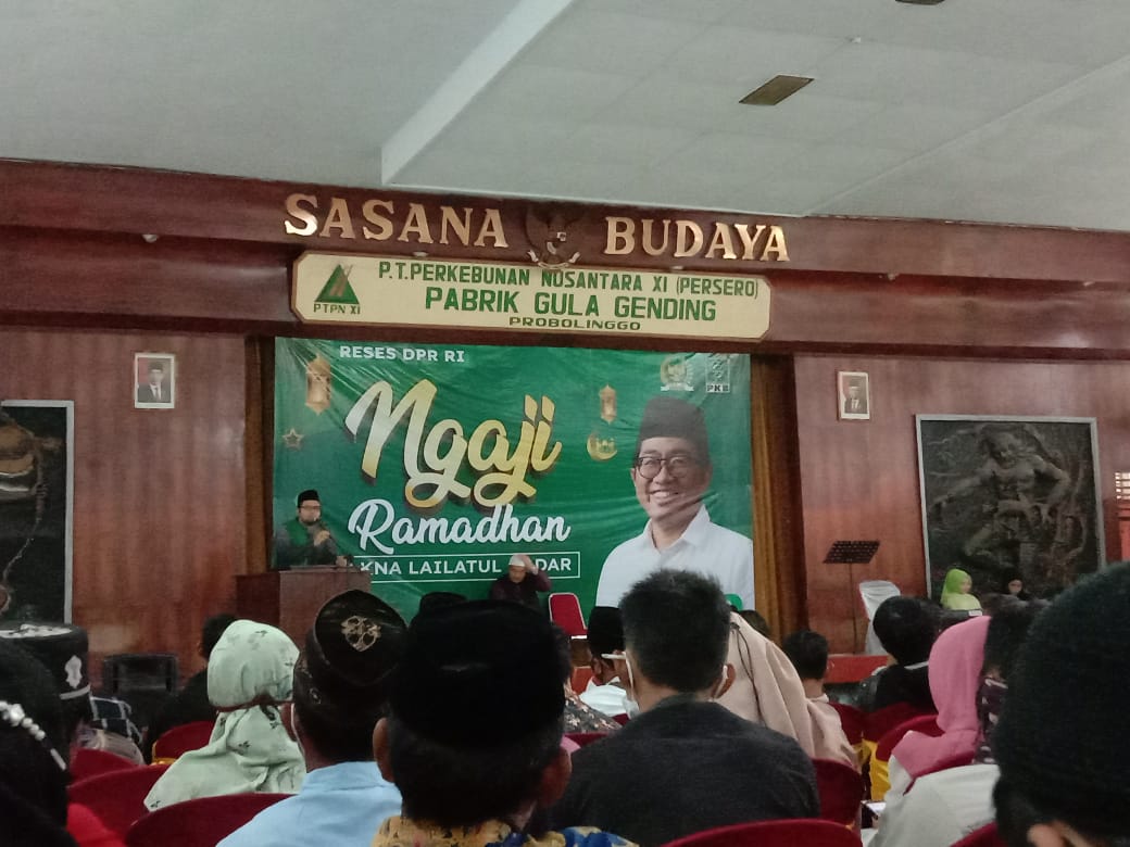 Di Penghujung Bulan Ramadhan Masyarakat Ngaji Bareng Bersama ketua Komisi VI DPR RI