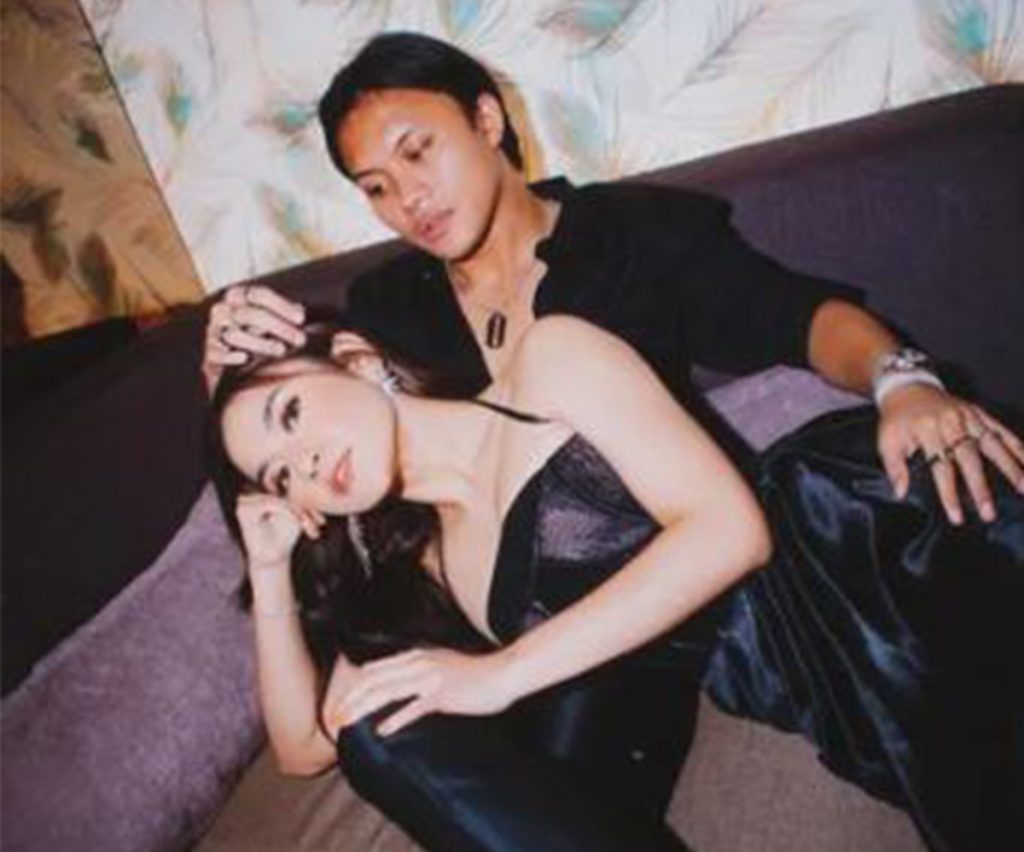 5 Foto Mesra Rizky Febian & Mahalini, Netizen Auto Baper!