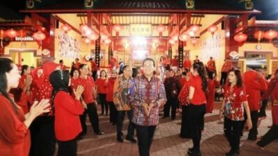 Penuh Berkah! Etnis Tionghoa Menjadi Satu di Klenteng Tri Dharma Kota Probolinggo