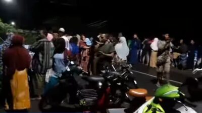 Akibat Hujan Deras Melanda, Ratusan Warga Krejengan Terisolir