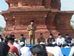 Pemkab Probolinggo Gelar Dialog dan Doa Bersama Mahasiswa di Candi Jabung