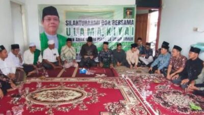 Kiai Jawa Timur Doakan Mardiono Pimpin PPP