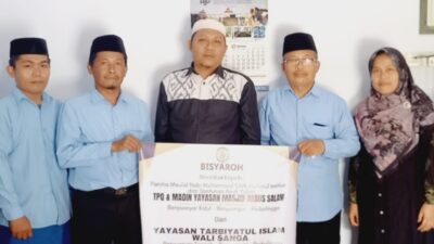 Sentuhan Kepedulian Yayasan Tarbiyatul Islam Wali Sanga di Maulid Nabi