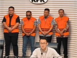 KPK Tahan Empat dari 21 Tersangka Korupsi Hibah Pemprov Jatim