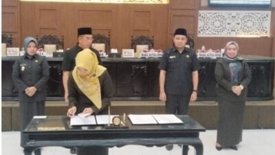 Rapat Paripurna DPRD Kota Probolinggo Tetapkan Raperda Non APBD, Hasil Evaluasi Gubernur Jatim