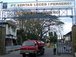 Ribuan Mantan Buruh Kertas Leces Gugat Menteri Keuangan: “Rp1.900 untuk Harga Diri Kami”