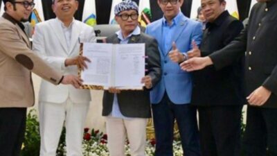 Pemprov Jabar Siapkan Reformasi BUMD, Target APBD 2026 Dibayangi Ambisi dan Catatan Kritis