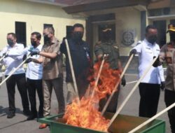 Kejari Probolinggo Musnahkan Ribuan Barang Bukti Inkracht, Negara Tegaskan Hadir di Tengah Publik