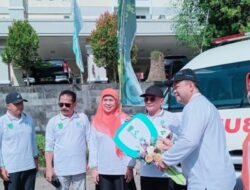 Tingkatkan Mutu Layanan Kesehatan, Pemkab Pasuruan Distribusikan Lima Ambulans Baru ke Puskesmas