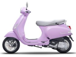 Vespa LX 150 cc: Skuter Klasik yang Bertahan di Tengah Tren Modern