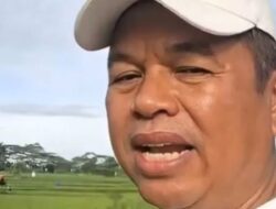 Pandji Pragiwaksono Sebut Dedi Mulyadi “Artis YouTuber” dalam Materi Stand-Up Comedy