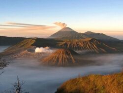 Bromo dan Semeru Ditutup Bertahap Selama 2026, Ini Jadwal Resminya