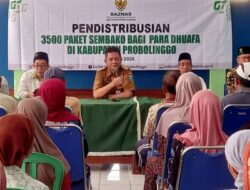 Baznas Probolinggo Gandeng MWC NU Besuk Salurkan Sembako Jelang Ramadan