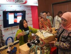 Bank Jatim Diminta Perluas Akses Pembiayaan UMKM, Khofifah Tekankan Pemerataan Ekonomi