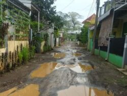 Banjir Kiriman Rendam 893 KK di Pasuruan, Akses Lingkungan Rusak Parah