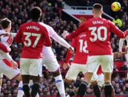 Comeback Dramatis MU, Tekuk Crystal Palace yang Bermain 10 Orang