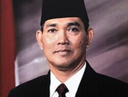 Try Sutrisno: Dari Prajurit Lapangan ke Kursi Wakil Presiden