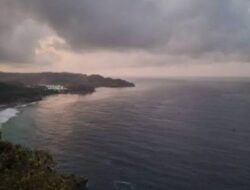 Cuaca Jawa Timur Didominasi Berawan dan Hujan Ringan, Warga Diminta Tetap Waspada