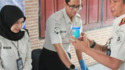 Lapas Pasuruan Geledah Blok Hunian dan Tes Urin 351 Warga Binaan