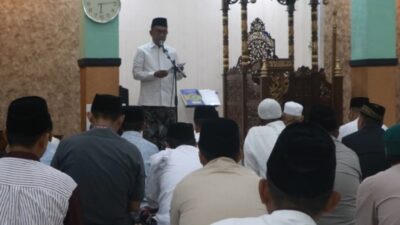 Sekda Ugas Ajak Warga Perkuat Gotong Royong saat Idul Adha di Kraksaan