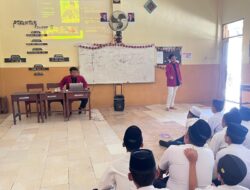 Edukasi Hukum di Sekolah, BEM STIH Zainul Hasan Soroti Bahaya Pernikahan Dini