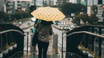 Cuaca Jatim Didominasi Berawan, Sejumlah Wilayah Berpotensi Diguyur Hujan